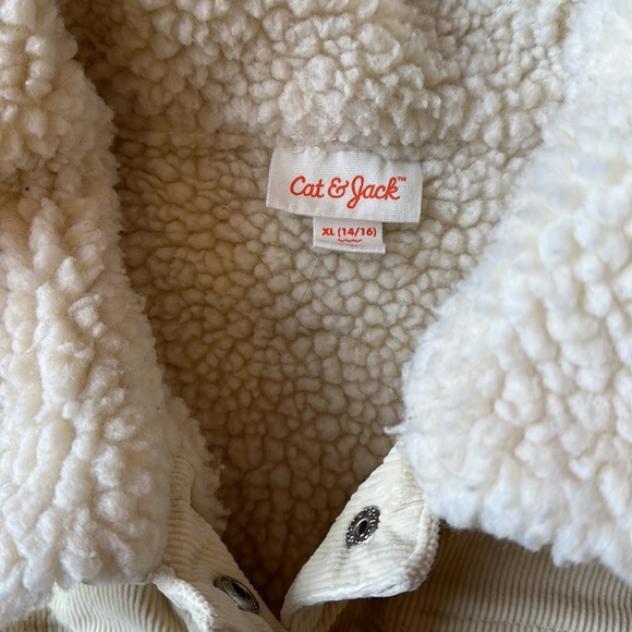 Cat & Jack corduroy jacket - Picture 2 of 3